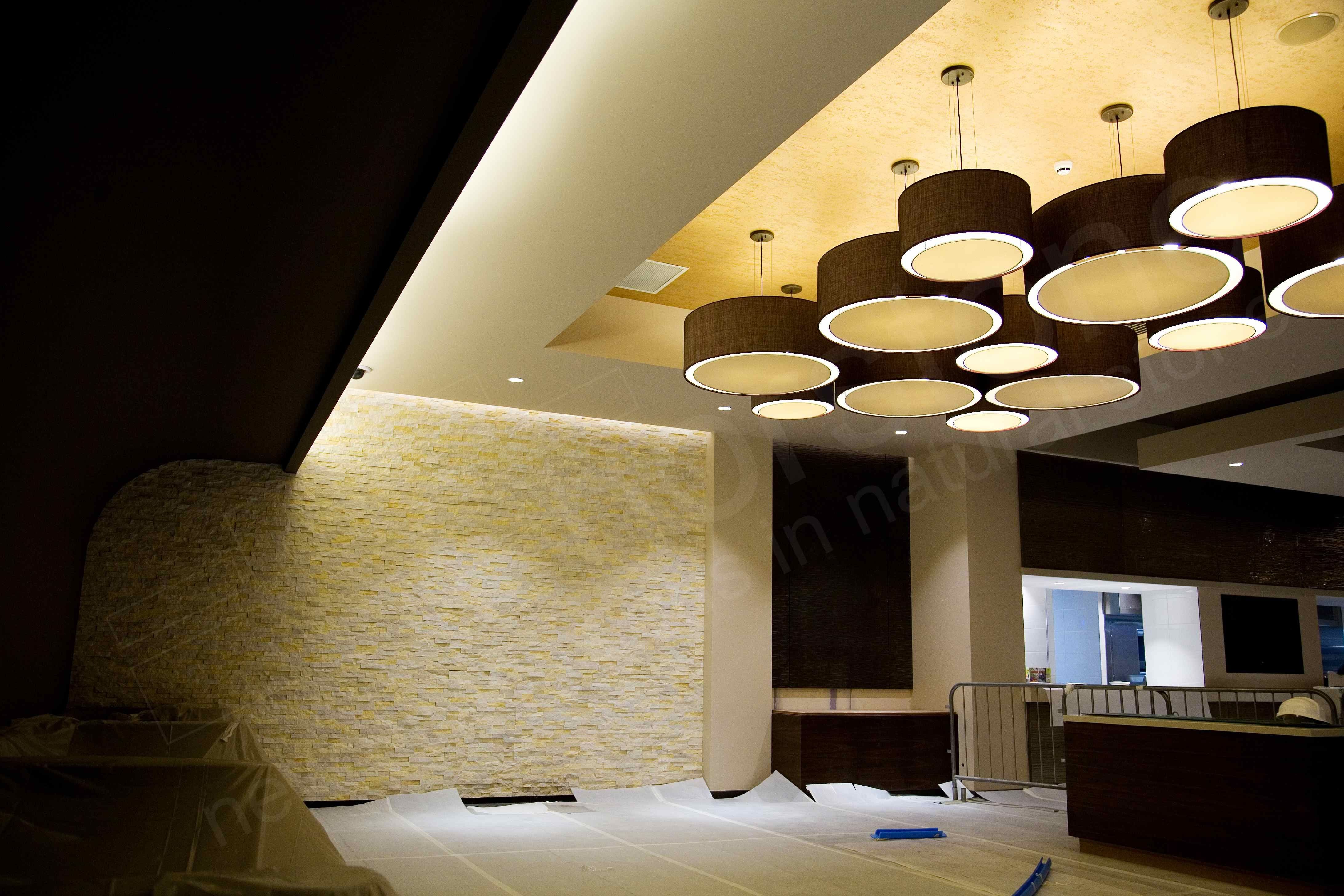 Interior Image -5c825c86037c5